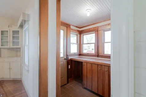 410 Rockingham Street E Elkton VA 22827