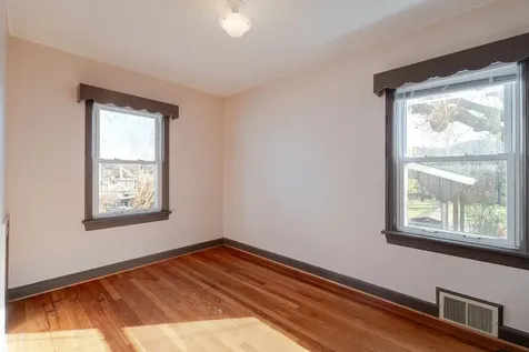 410 Rockingham Street E Elkton VA 22827