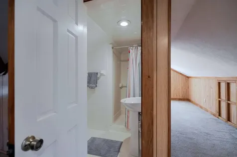 410 Rockingham Street E Elkton VA 22827