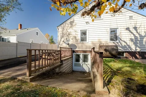 410 Rockingham Street E Elkton VA 22827