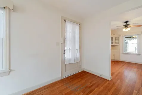 410 Rockingham Street E Elkton VA 22827