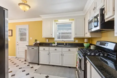 210 Edgewood Road Staunton VA 24401