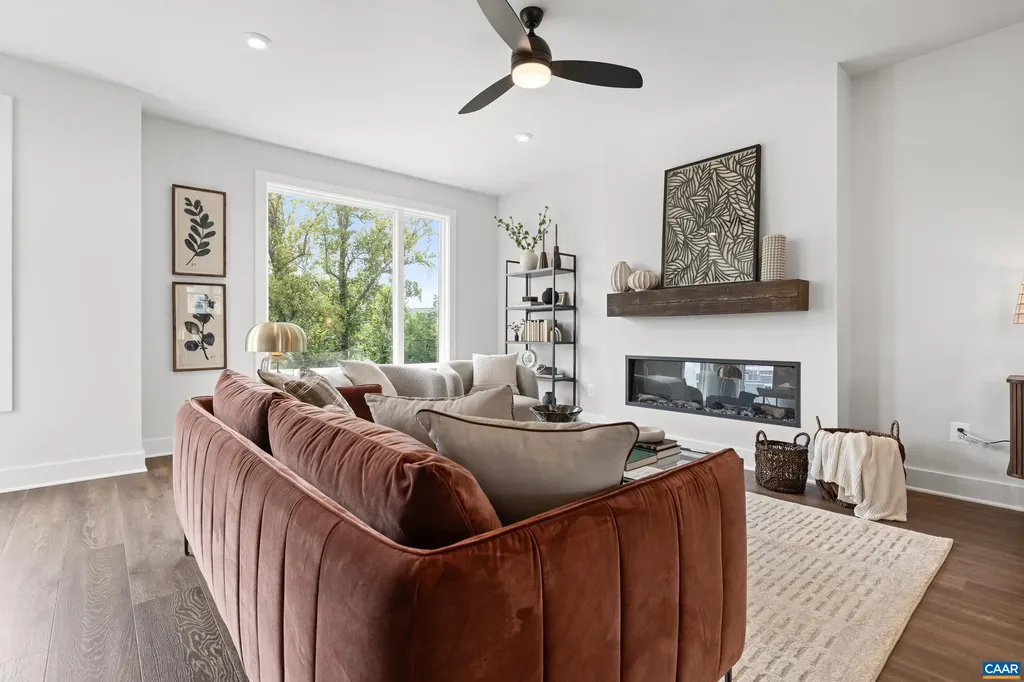 19A Wardell Crest Charlottesville VA 22902