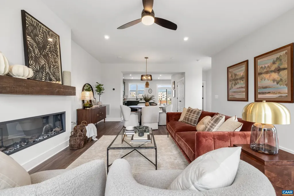 19A Wardell Crest Charlottesville VA 22902