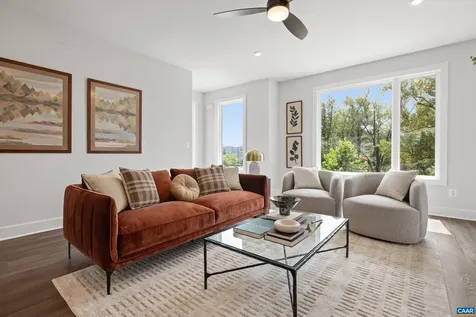 19A Wardell Crest Charlottesville VA 22902