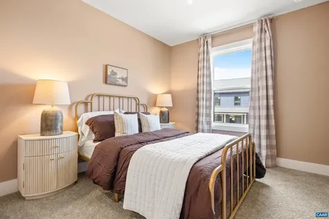 19A Wardell Crest Charlottesville VA 22902