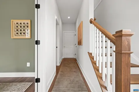 19A Wardell Crest Charlottesville VA 22902