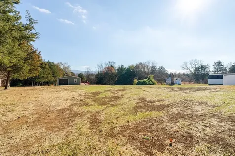 7698 North Valley Pike Rockingham VA 22802