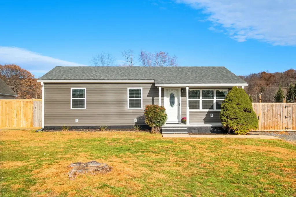 227 Crawford Drive Churchville VA 24431