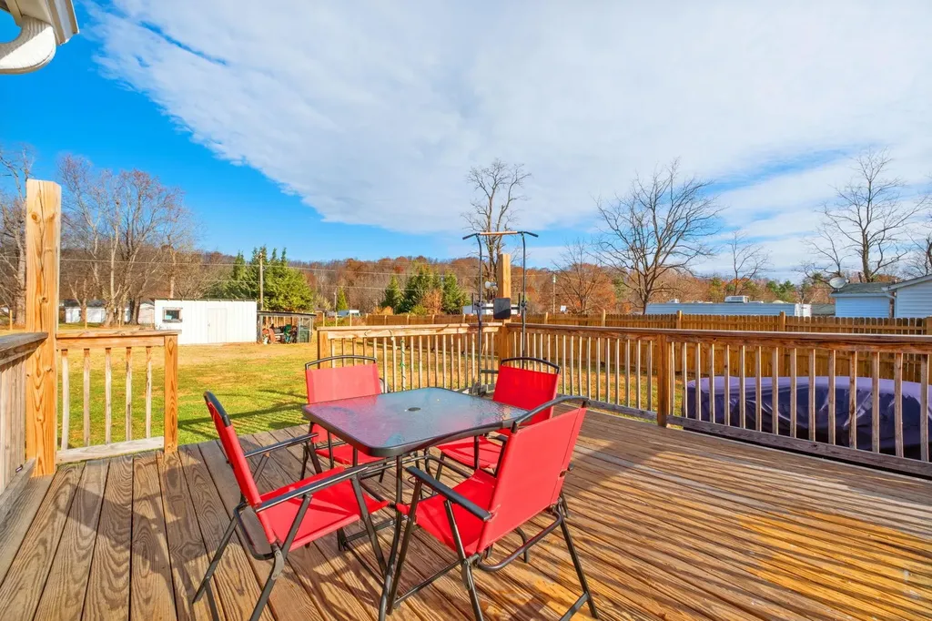 227 Crawford Drive Churchville VA 24431