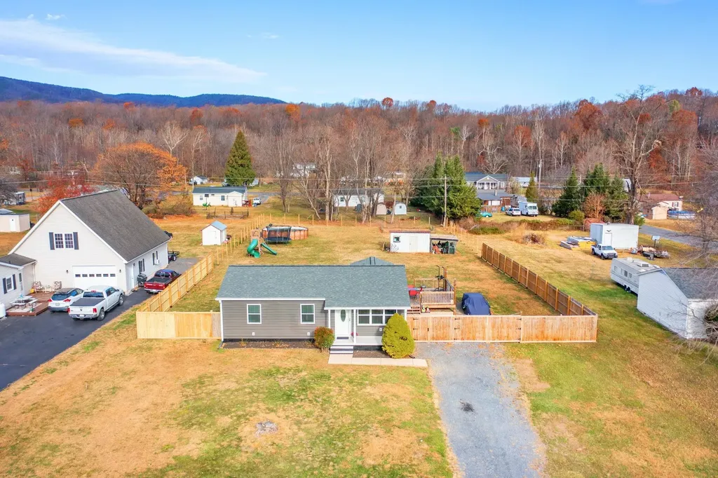 227 Crawford Drive Churchville VA 24431