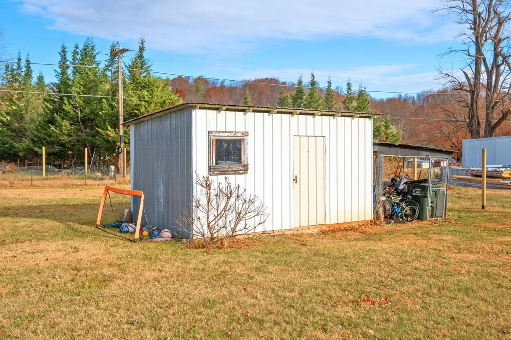 227 Crawford Drive Churchville VA 24431