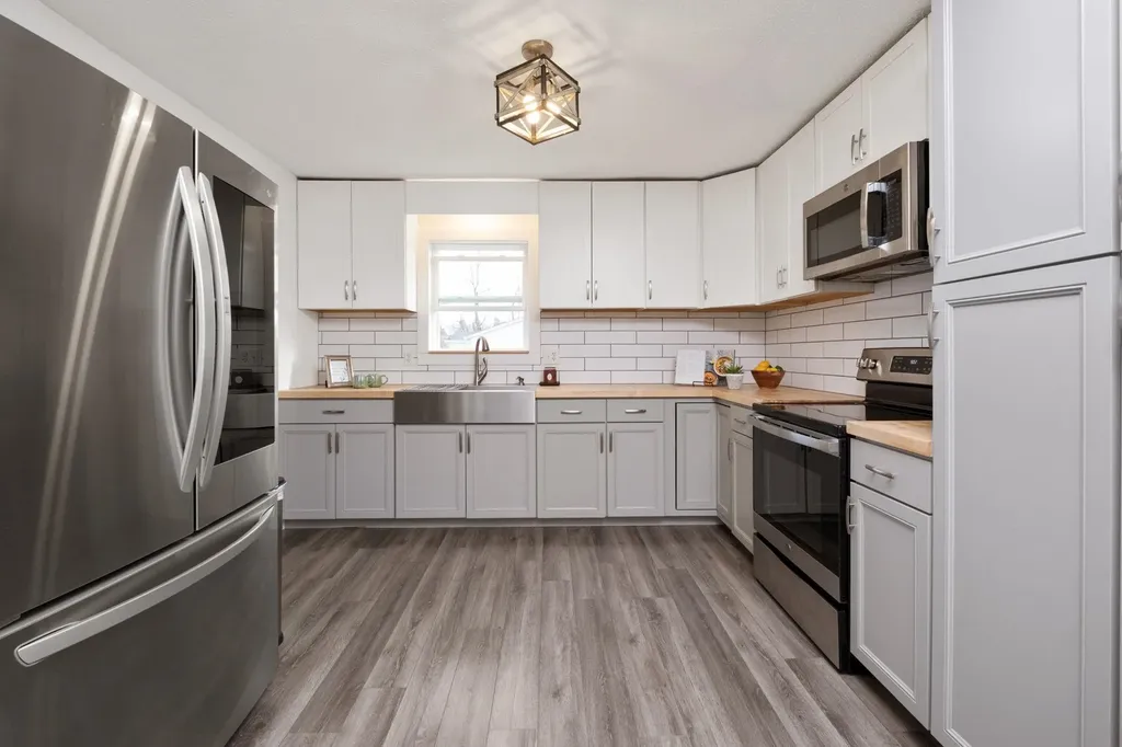 227 Crawford Drive Churchville VA 24431