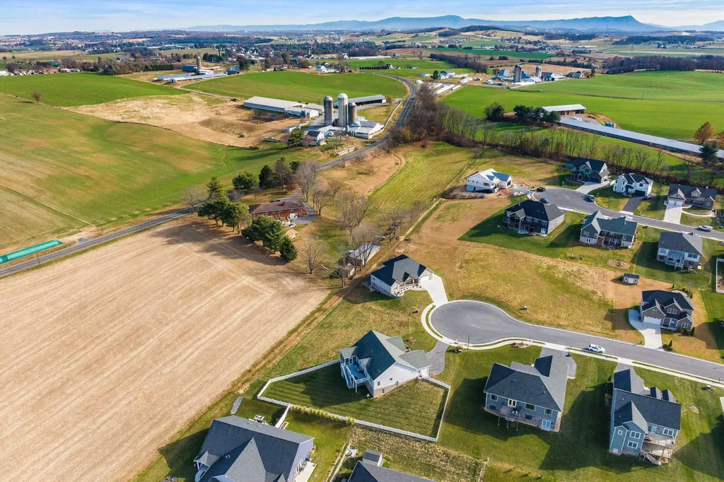 Turbine Lane Bridgewater VA 22812