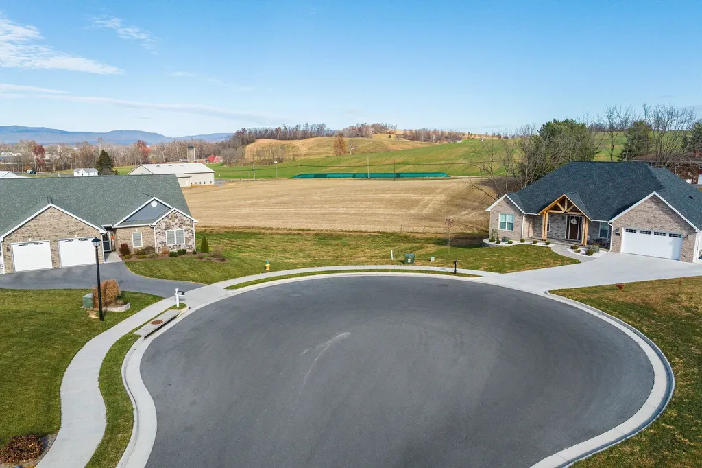 Turbine Lane Bridgewater VA 22812