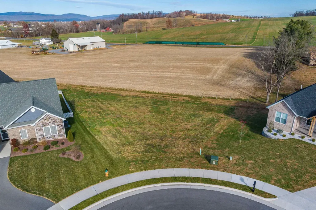 Turbine Lane Bridgewater VA 22812