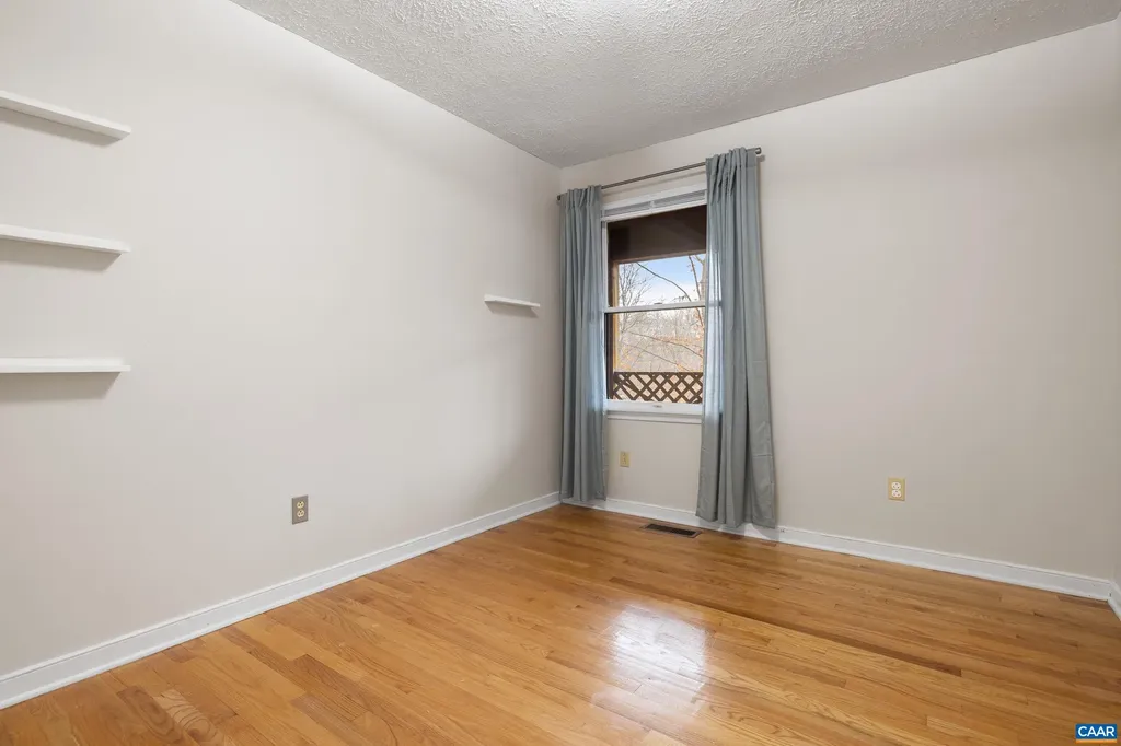 48 Jennings Drive Palmyra VA 22963