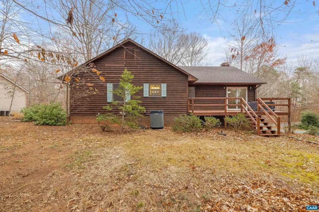 48 Jennings Drive Palmyra VA 22963