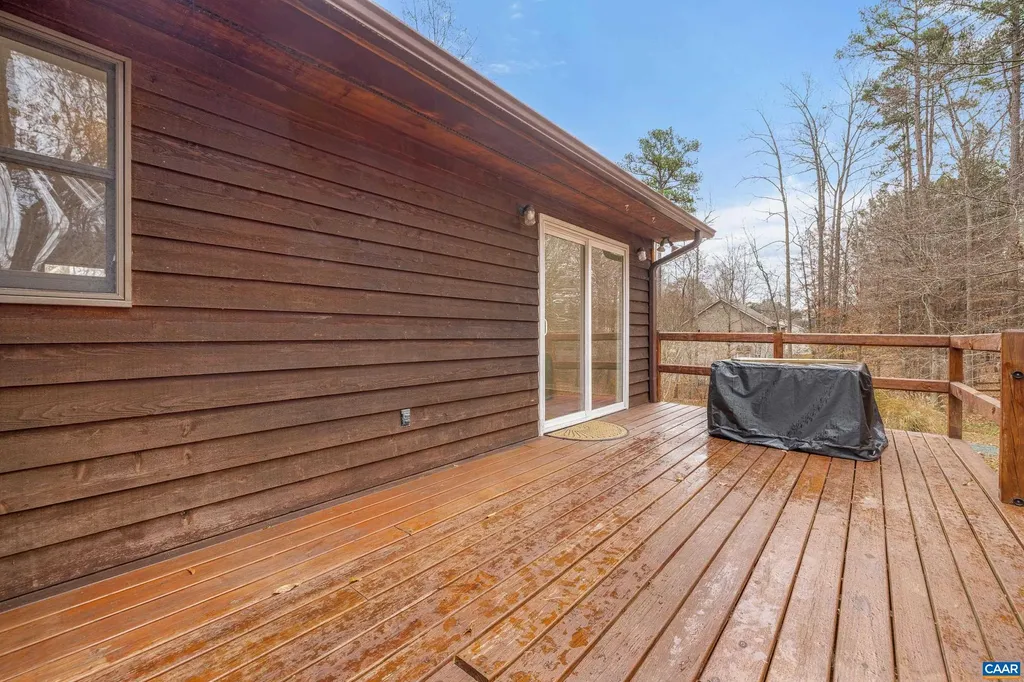 48 Jennings Drive Palmyra VA 22963