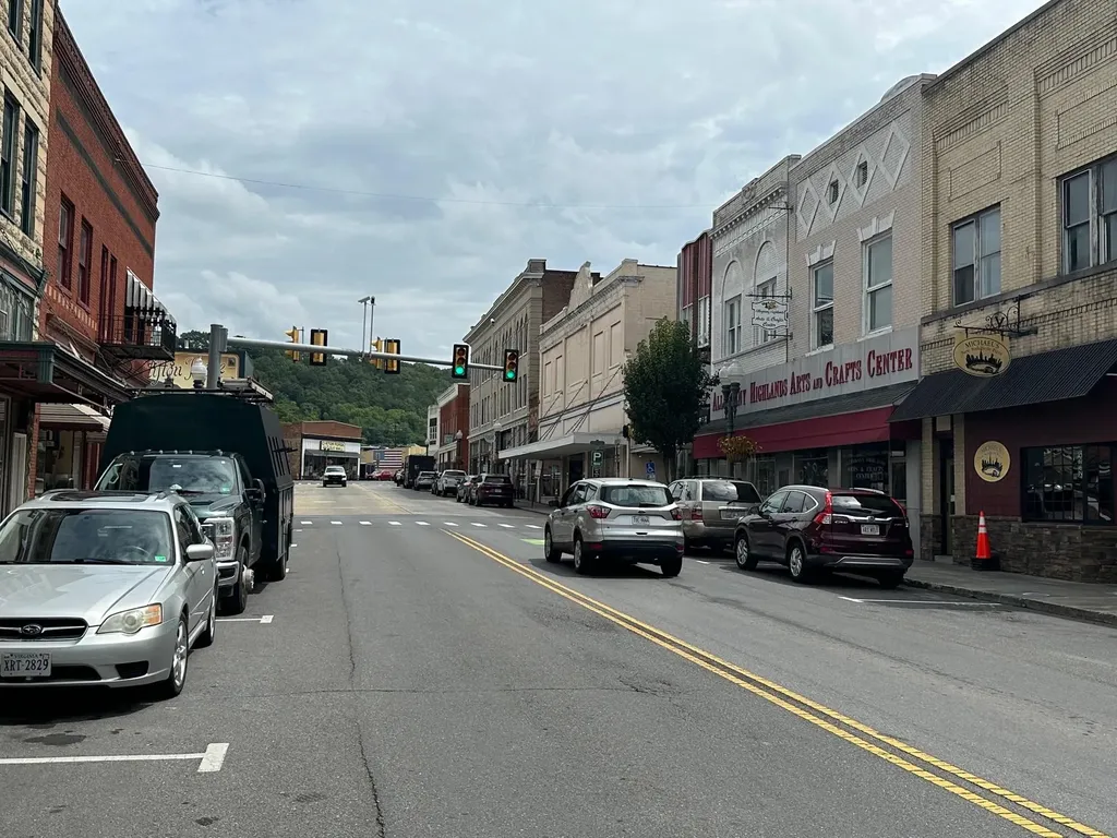 321 Pine Street Clifton Forge VA 24422