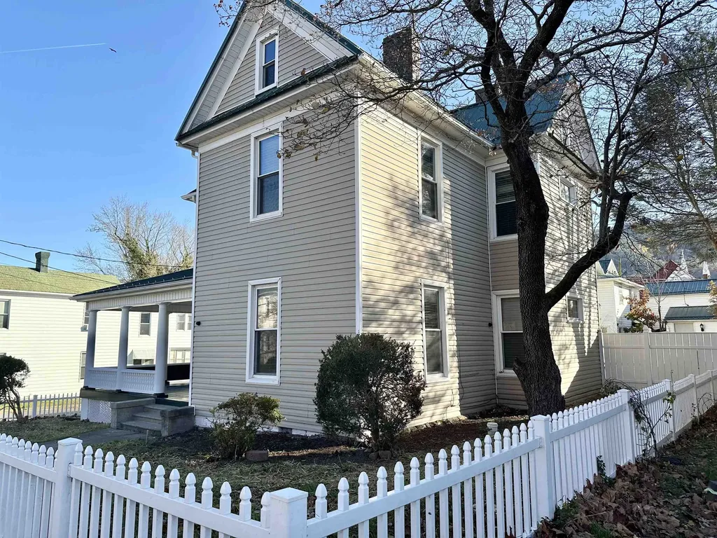 321 Pine Street Clifton Forge VA 24422