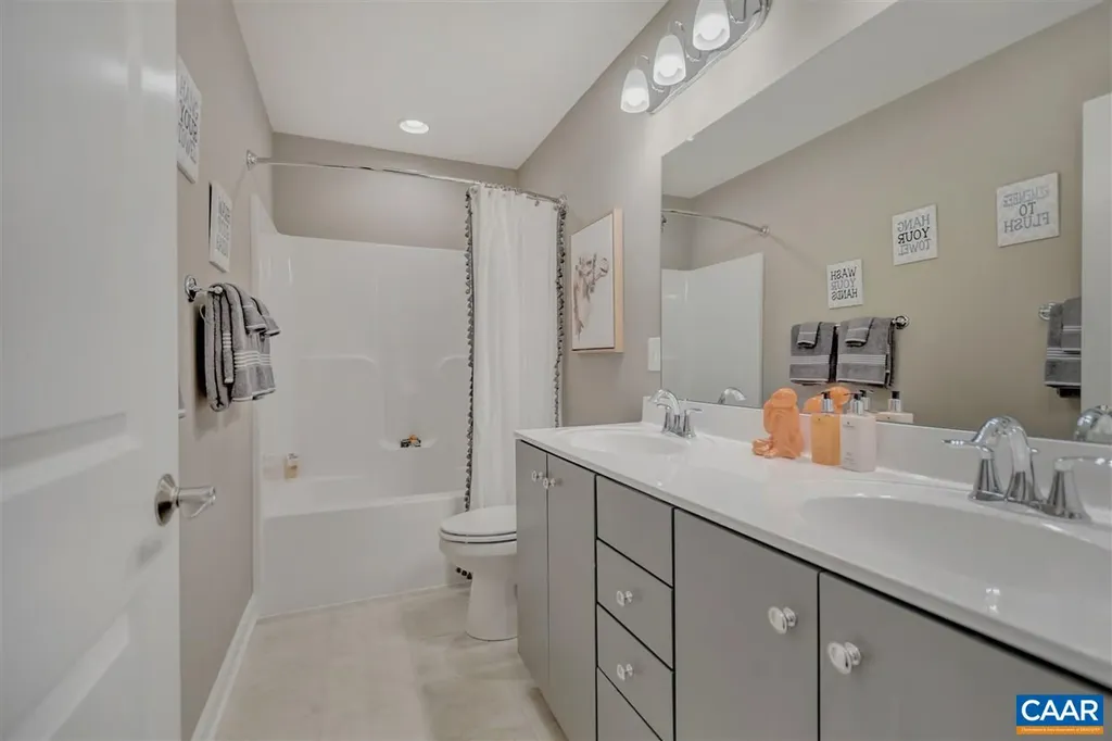 2A Corsham Street Crozet VA 22932