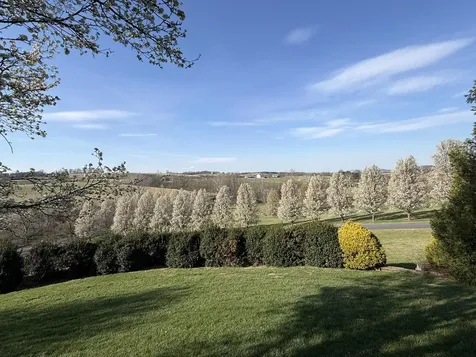 635 Long Meadow Road Fishersville VA 22939