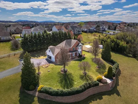 635 Long Meadow Road Fishersville VA 22939
