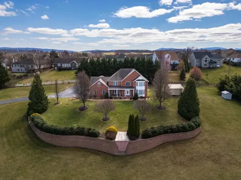 635 Long Meadow Road Fishersville VA 22939