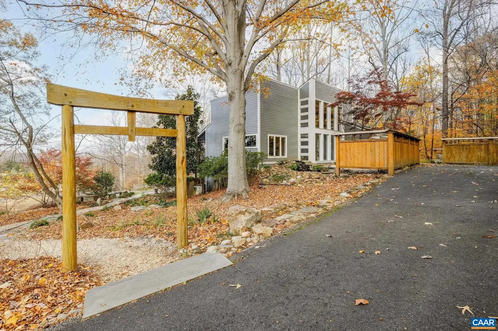 407 Broad Axe Road Charlottesville VA 22903