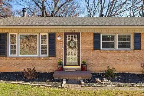 582 Hilltop Drive Staunton VA 24401