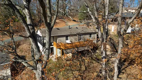 582 Hilltop Drive Staunton VA 24401