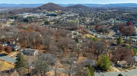 582 Hilltop Drive Staunton VA 24401