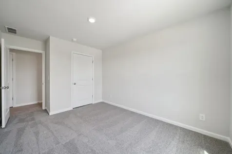 108 Meadow Ridge Way Staunton VA 24401
