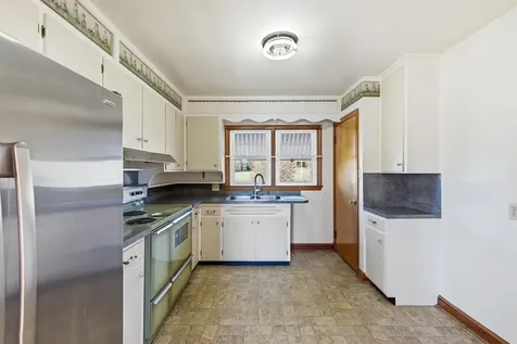 8241 North Valley Pike Harrisonburg VA 22802