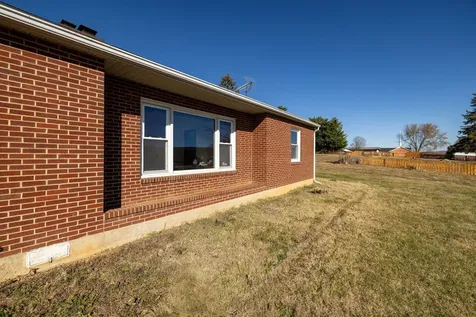 8241 North Valley Pike Harrisonburg VA 22802