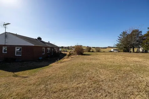 8241 North Valley Pike Harrisonburg VA 22802