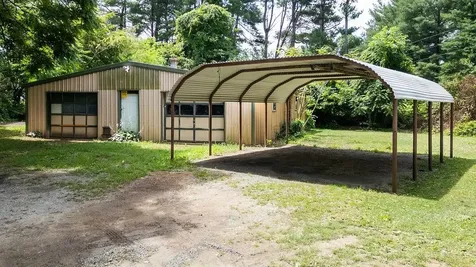 3581 East Side Highway Grottoes VA 24441