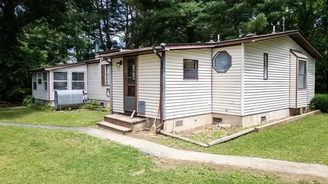 3581 East Side Highway Grottoes VA 24441