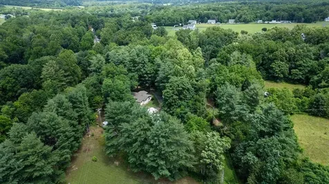 3581 East Side Highway Grottoes VA 24441
