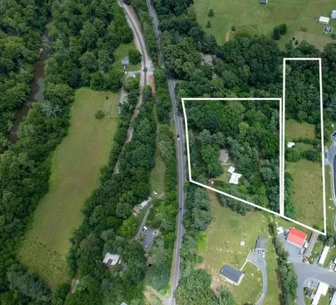 3581 East Side Highway Grottoes VA 24441