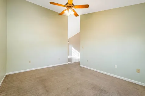 656 Edwardian Lane Waynesboro VA 22980