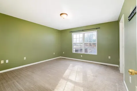 656 Edwardian Lane Waynesboro VA 22980