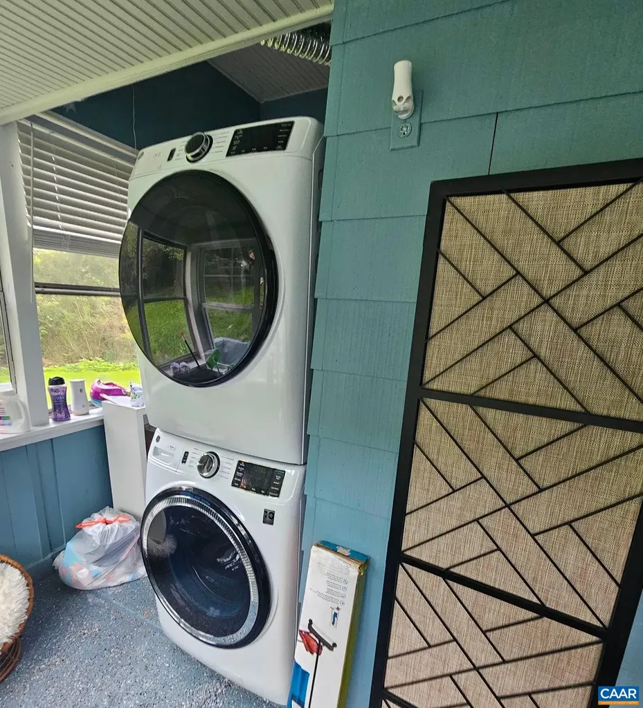 7559 Esmont Road Esmont VA 22937