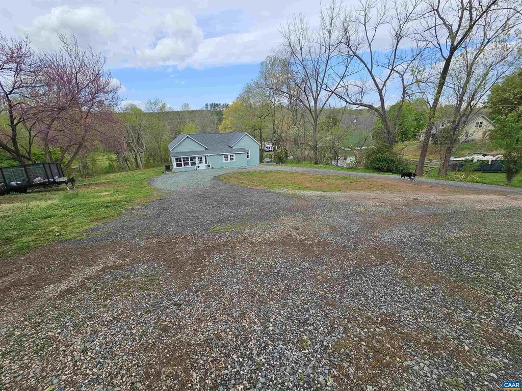 7559 Esmont Road Esmont VA 22937