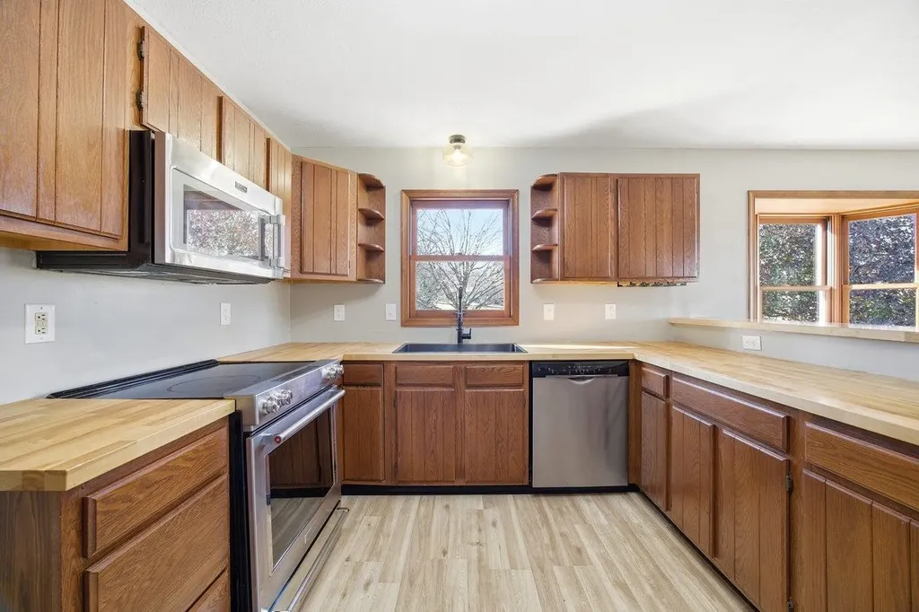 141 Lori Lane Churchville VA 24421