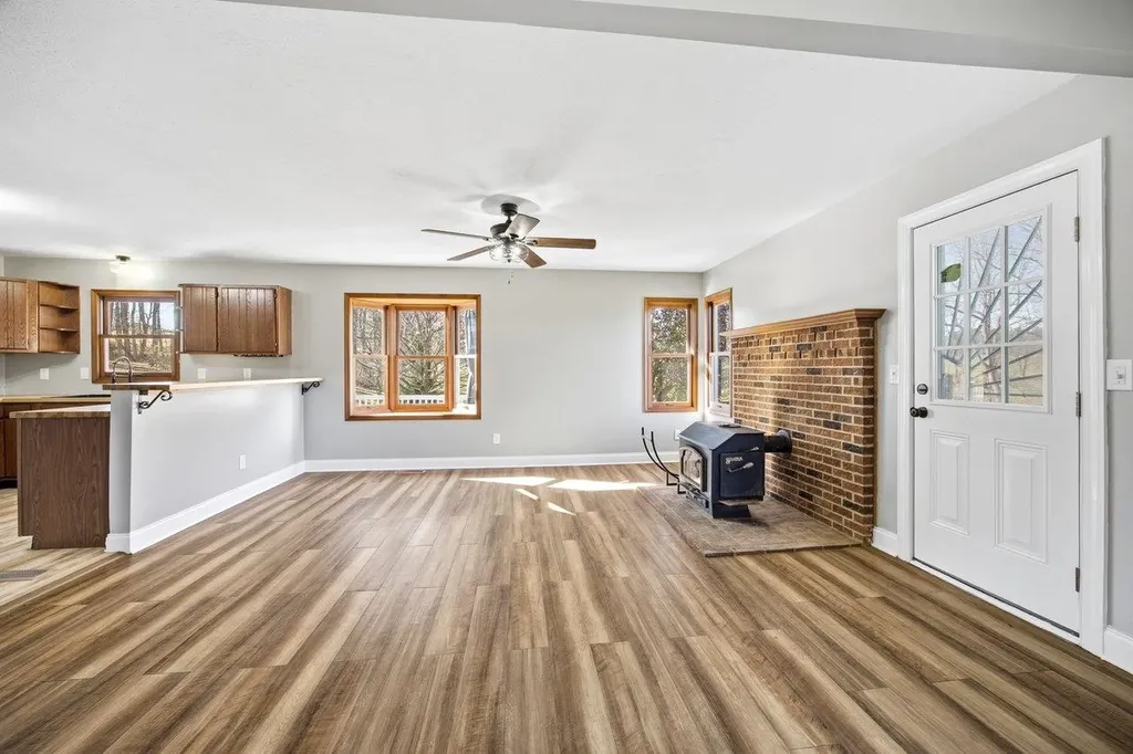 141 Lori Lane Churchville VA 24421