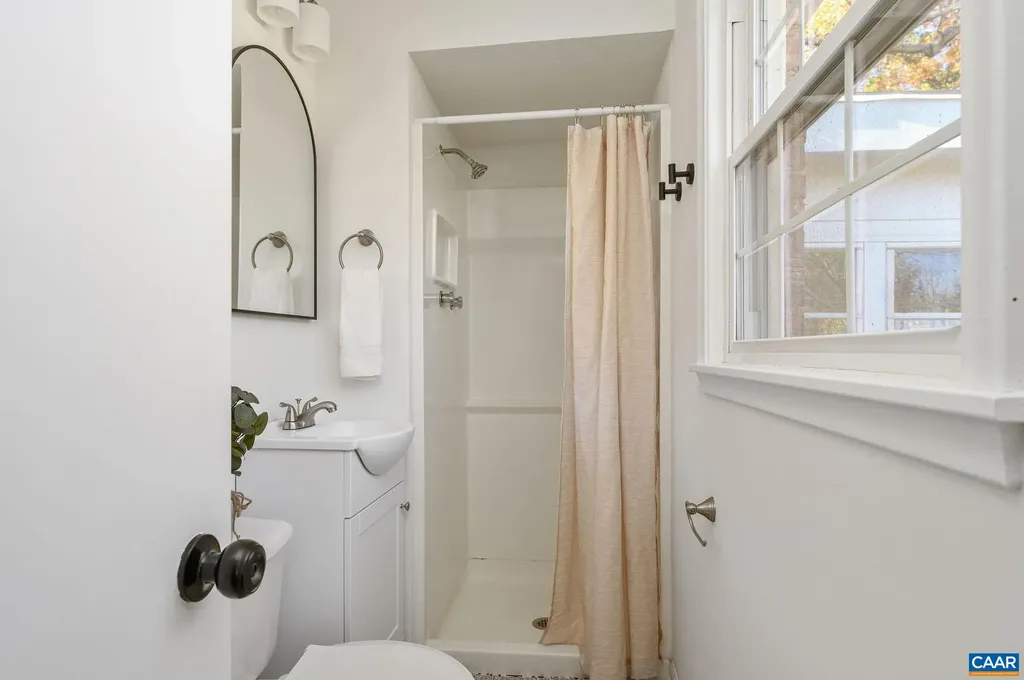 2304 Shelby Drive Charlottesville VA 22901