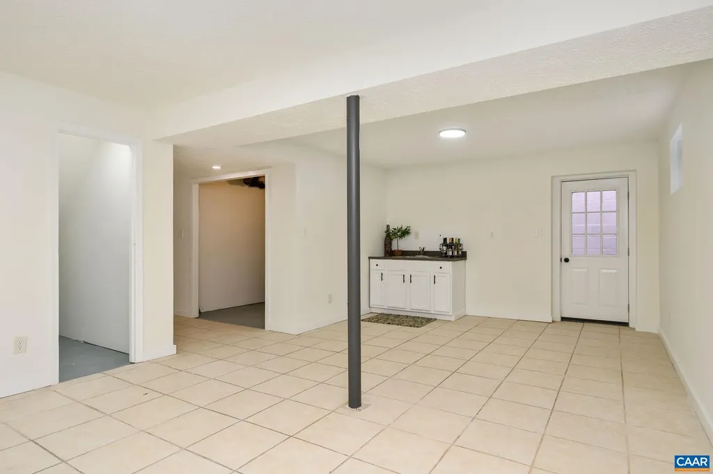 2304 Shelby Drive Charlottesville VA 22901