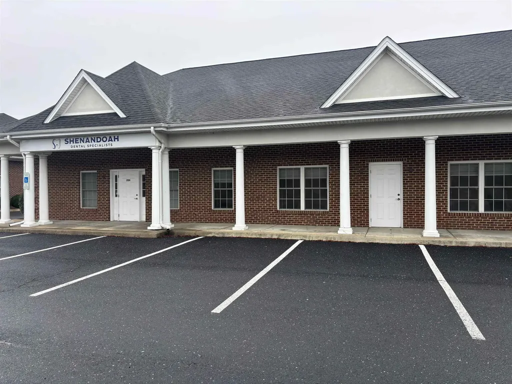 1557 Commerce Avenue Staunton VA 24401